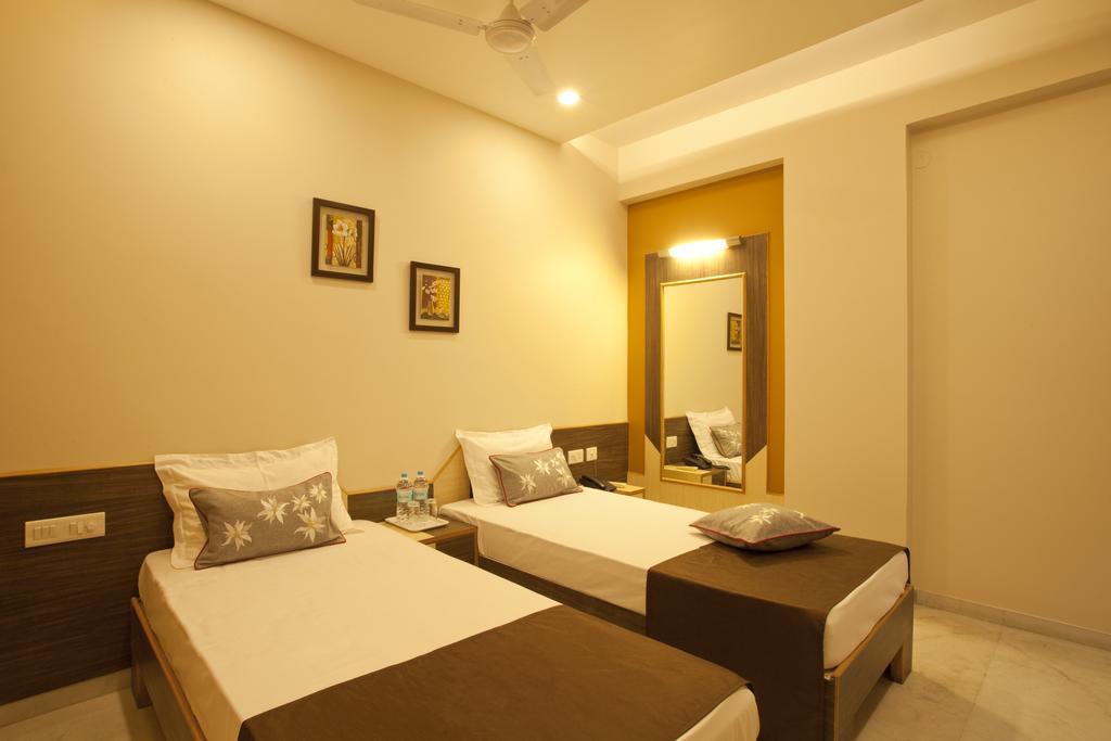 Panchvati Comforts Bangalore Extérieur photo
