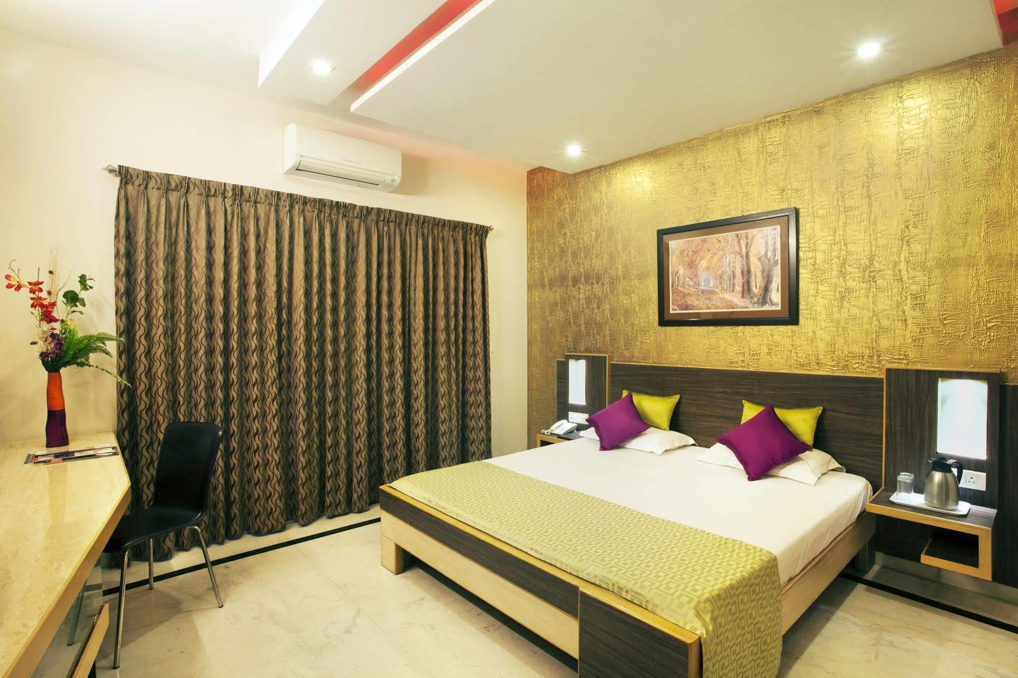 Panchvati Comforts Bangalore Extérieur photo